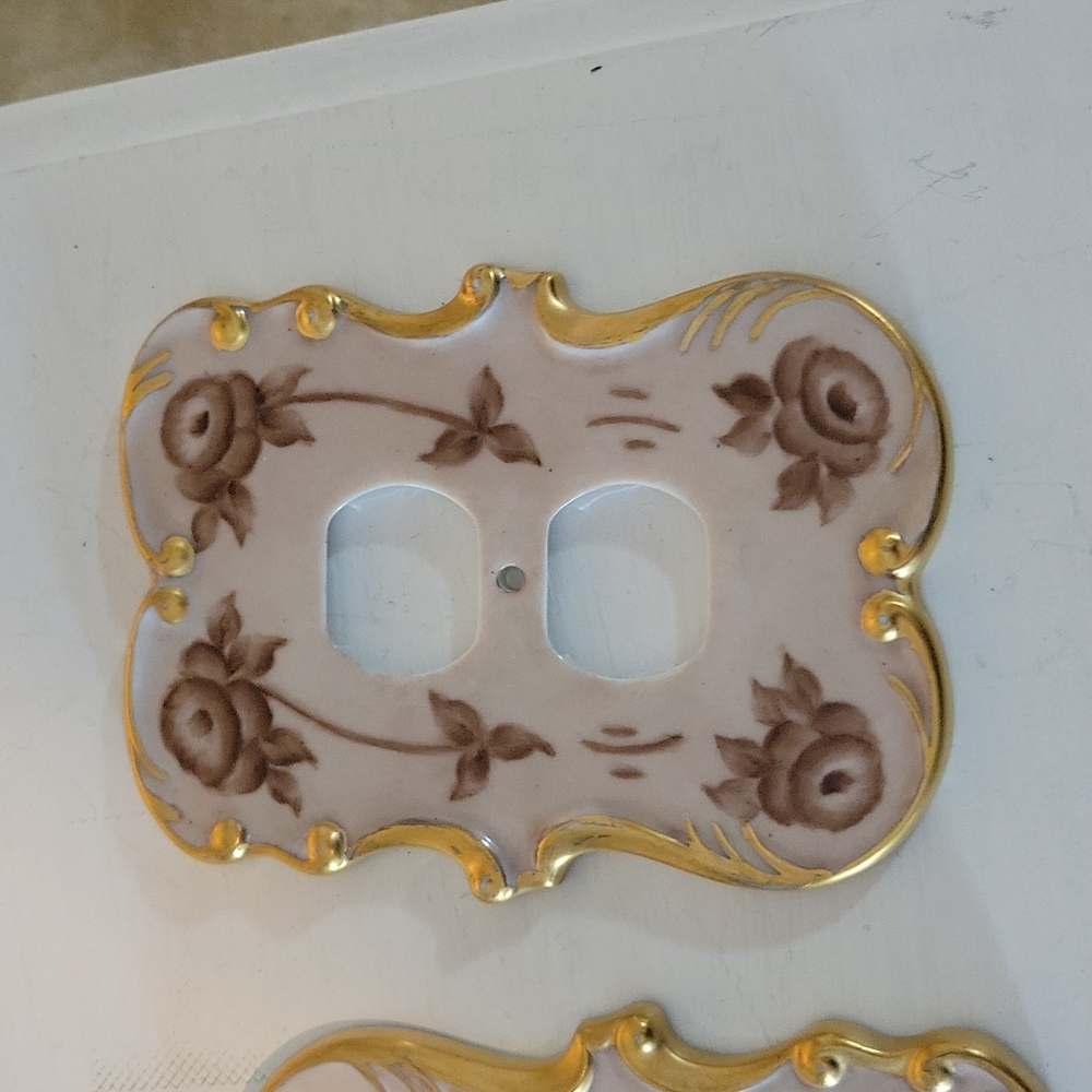 Outlet And Light Switch Handpainted And Gilding Covers - Picture 5 of 17